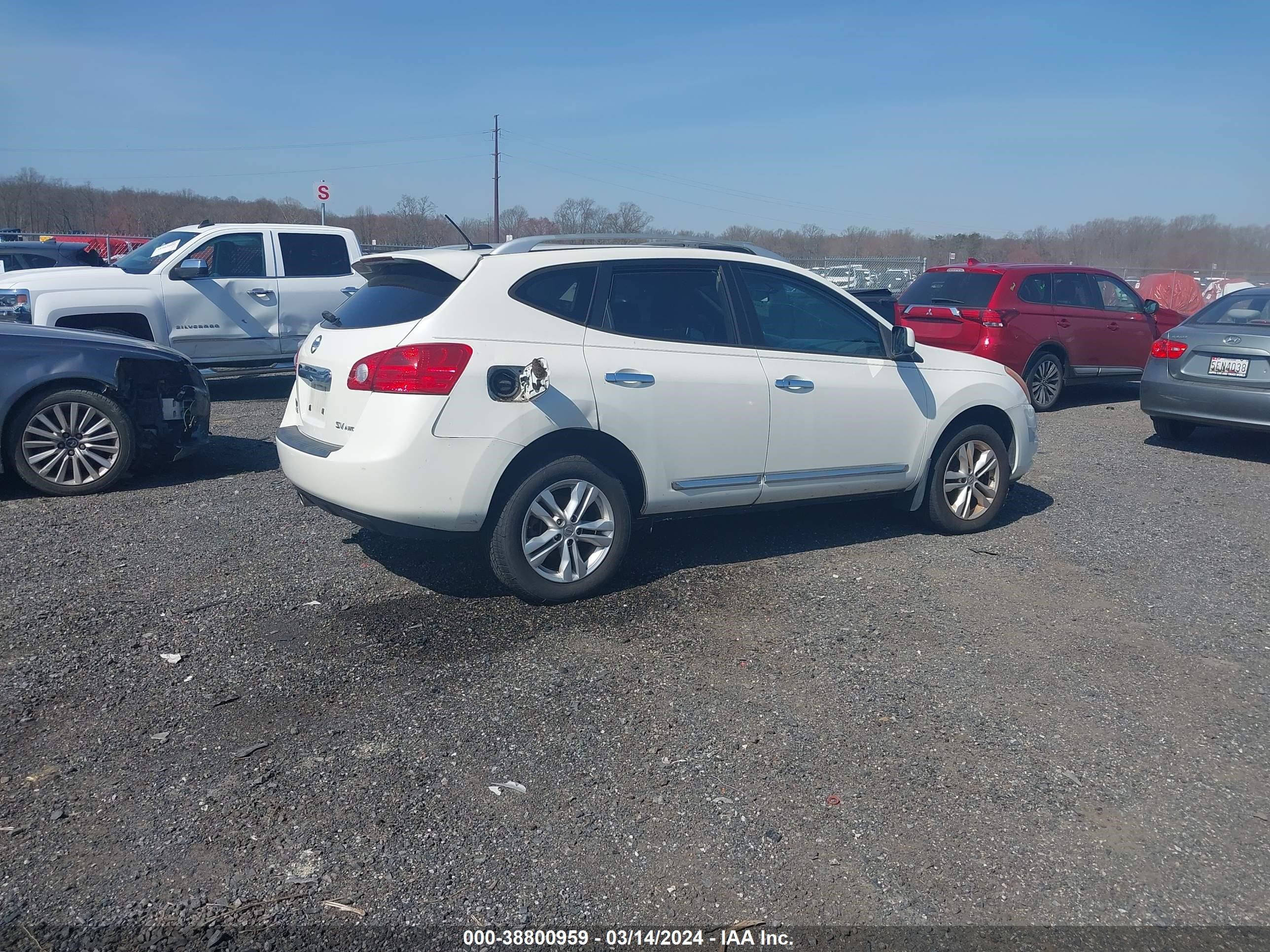 Photo 3 VIN: JN8AS5MVXDW117836 - NISSAN ROGUE 