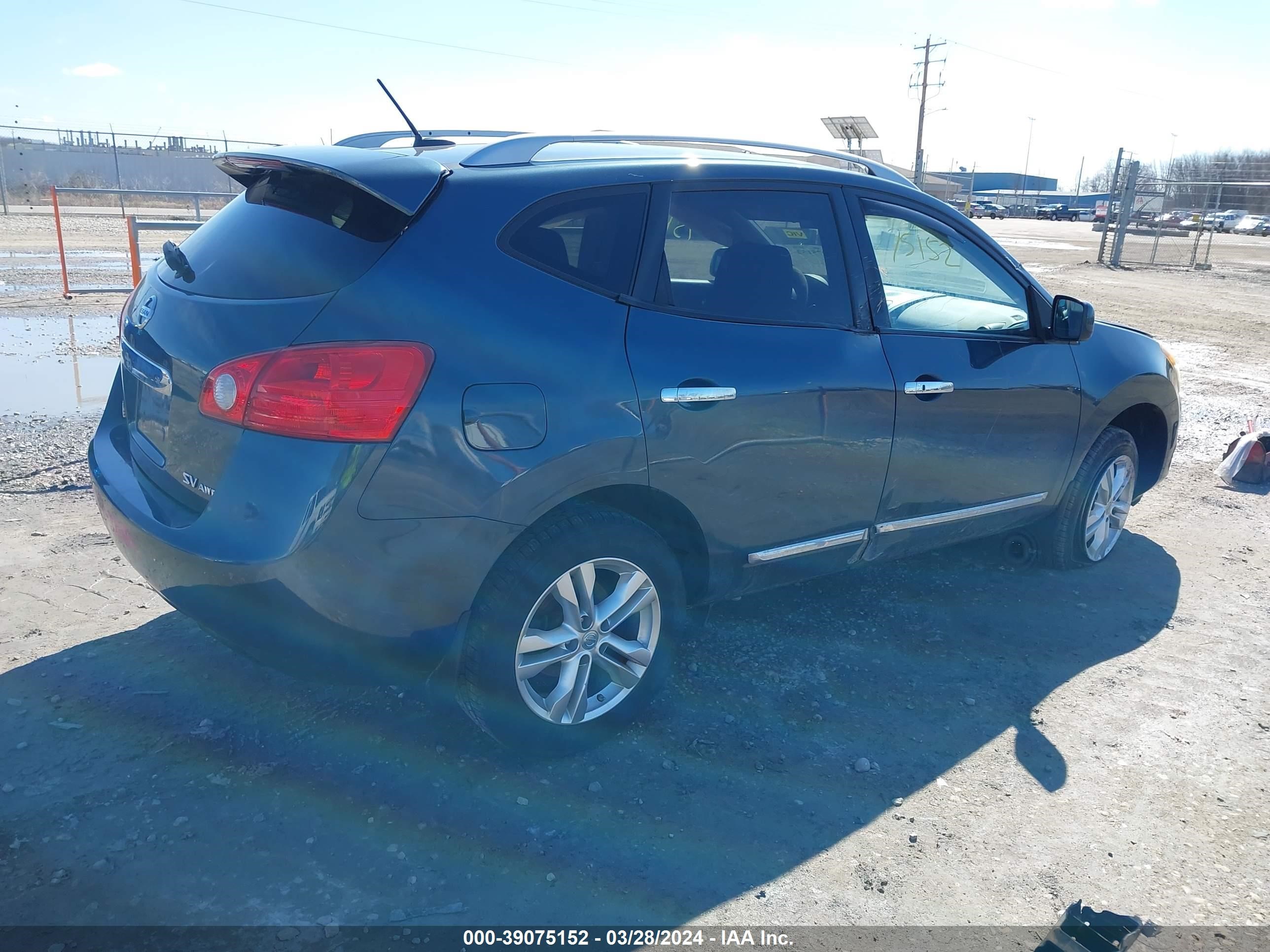 Photo 3 VIN: JN8AS5MVXDW626468 - NISSAN ROGUE 