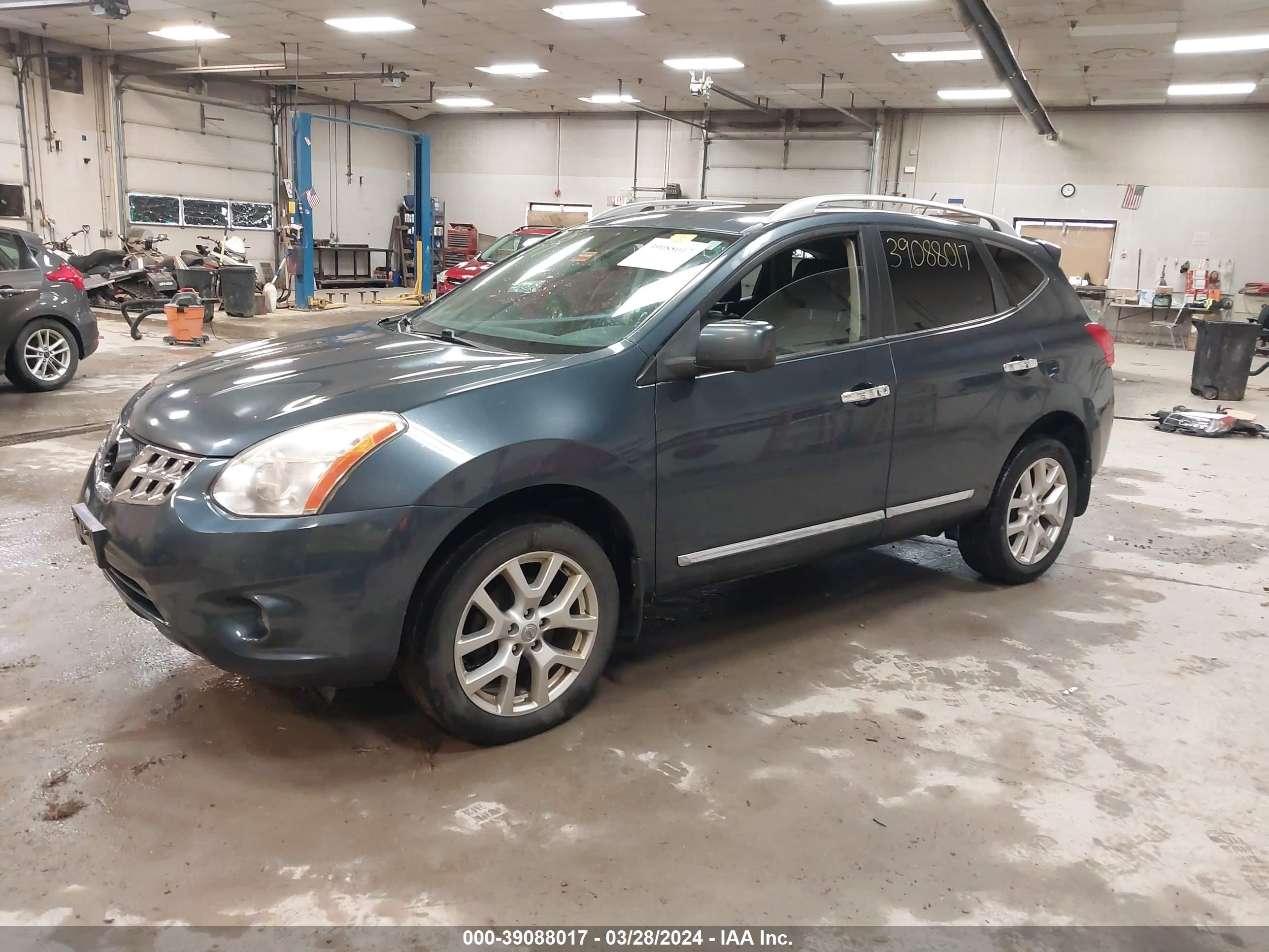 Photo 1 VIN: JN8AS5MVXDW633212 - NISSAN ROGUE 