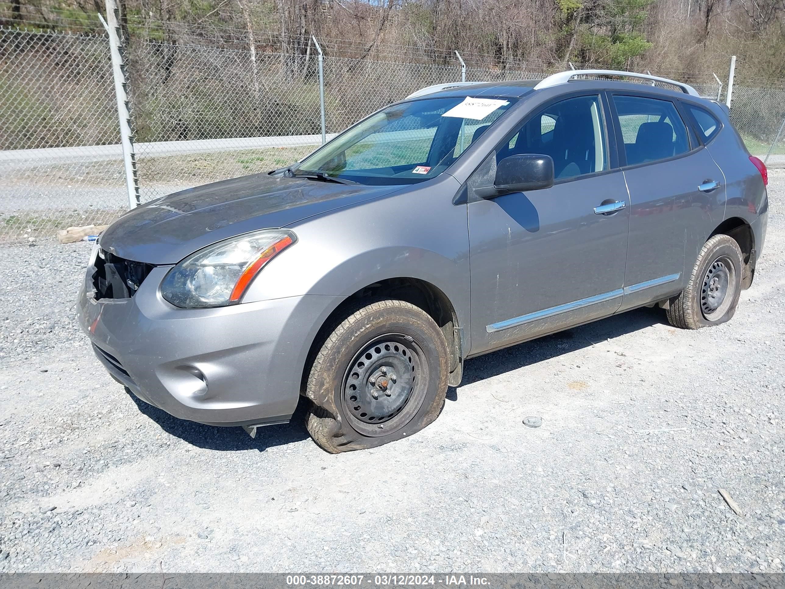 Photo 1 VIN: JN8AS5MVXEW701137 - NISSAN ROGUE 