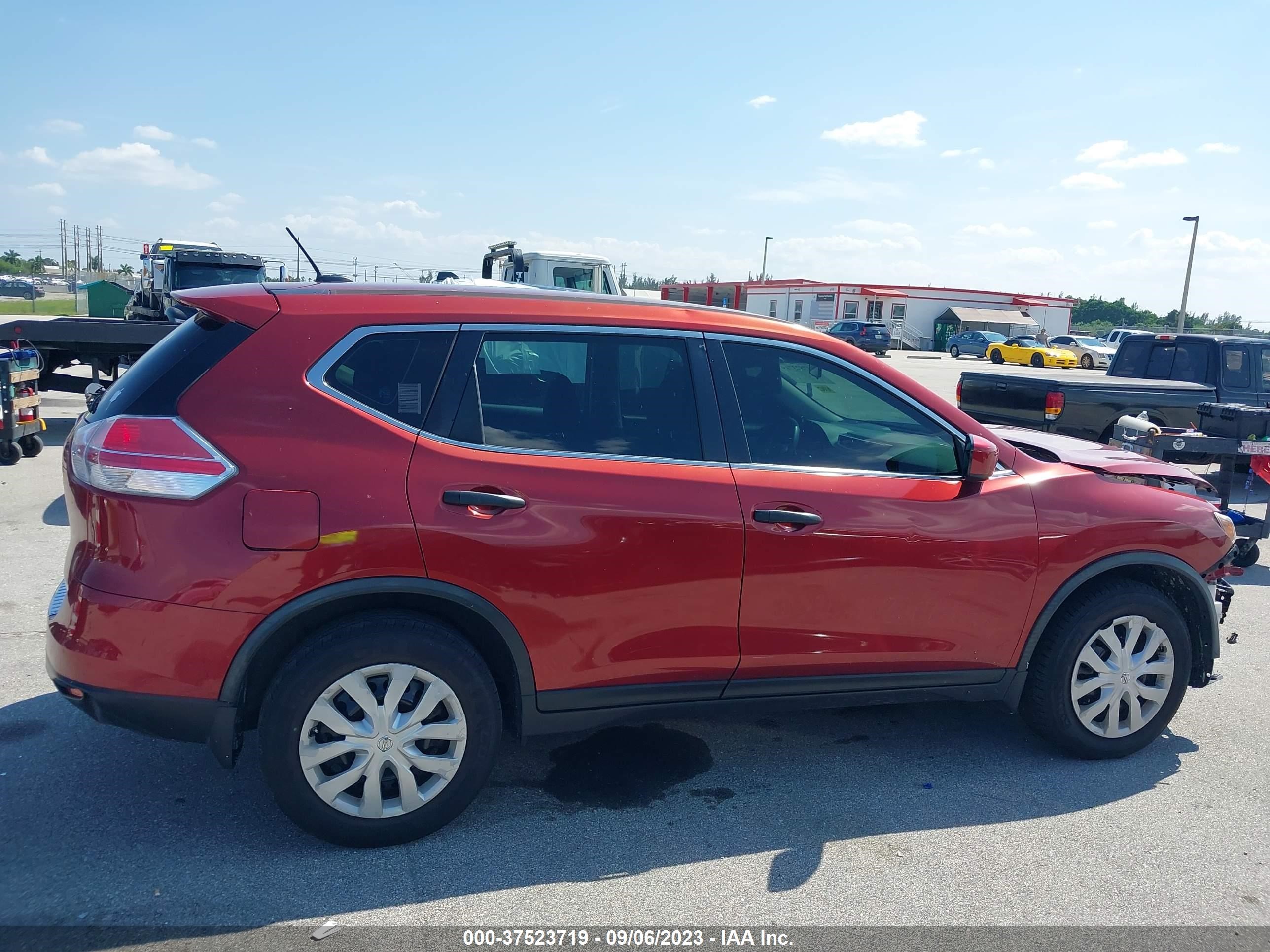 Photo 12 VIN: JN8AT2MT0GW013581 - NISSAN ROGUE 