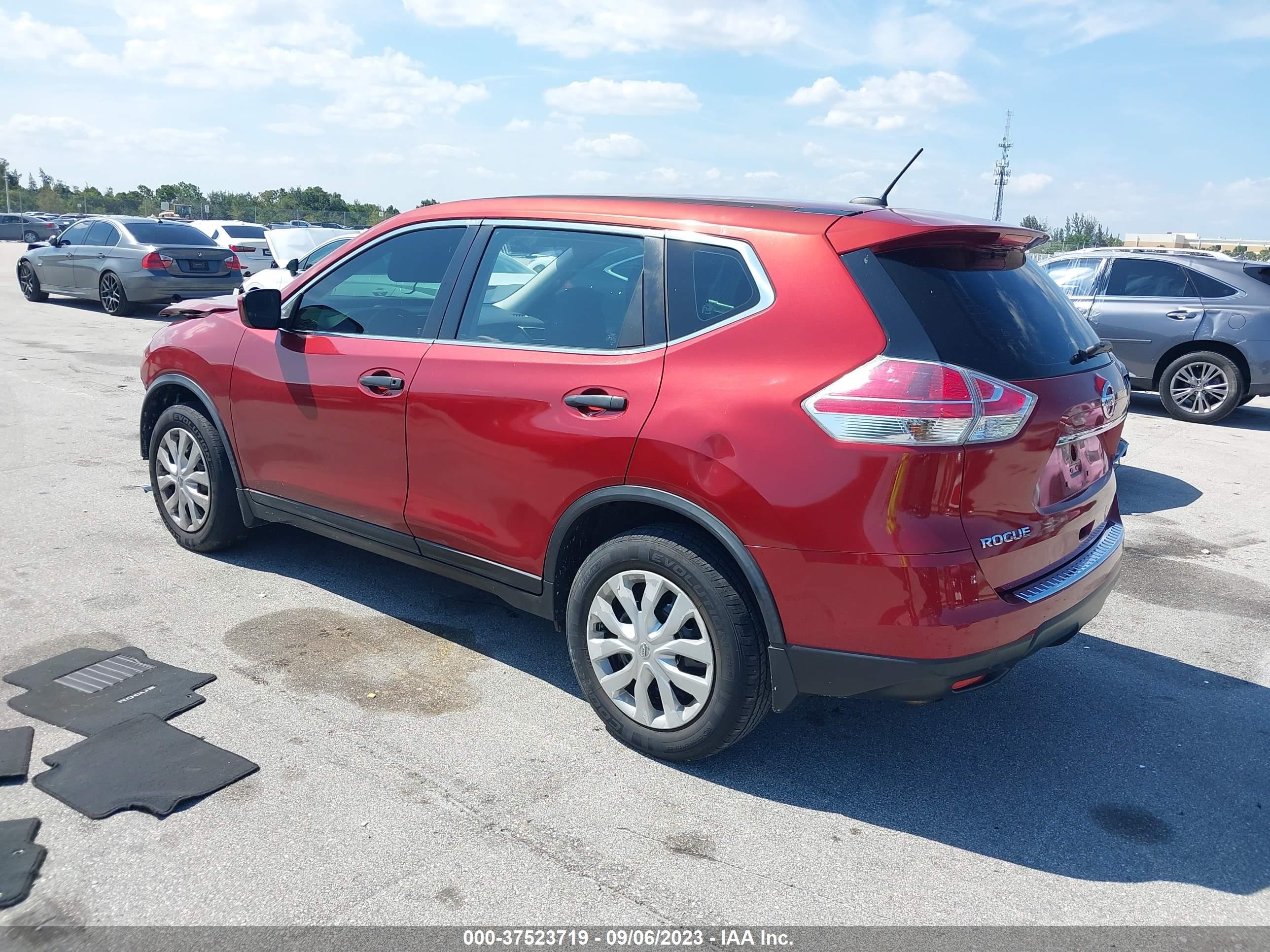 Photo 2 VIN: JN8AT2MT0GW013581 - NISSAN ROGUE 