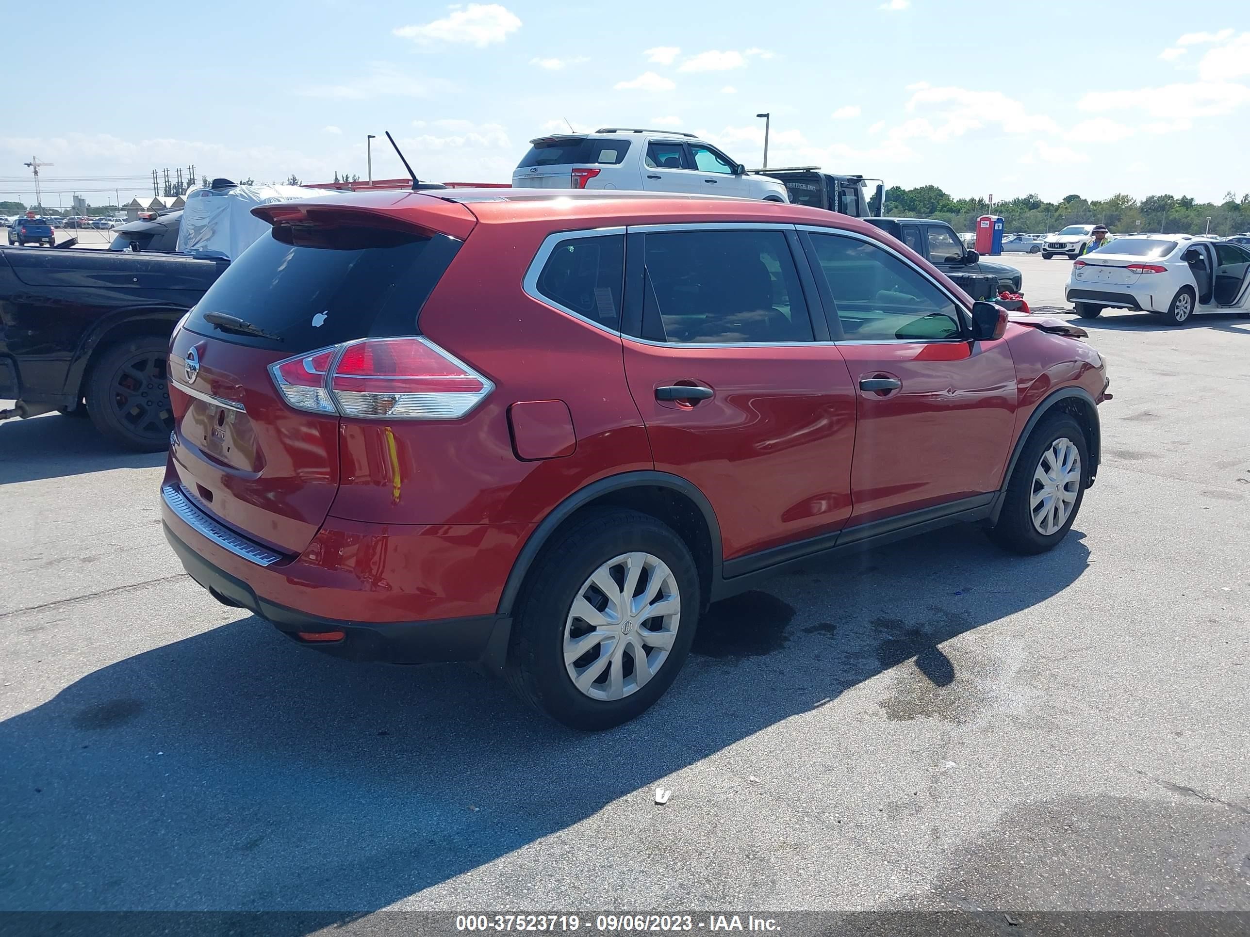 Photo 3 VIN: JN8AT2MT0GW013581 - NISSAN ROGUE 