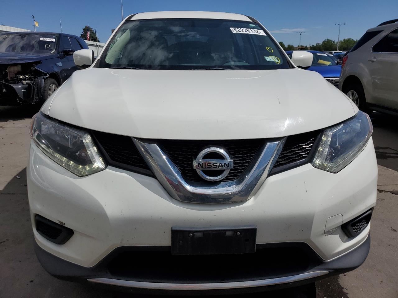 Photo 4 VIN: JN8AT2MT0GW020241 - NISSAN ROGUE 