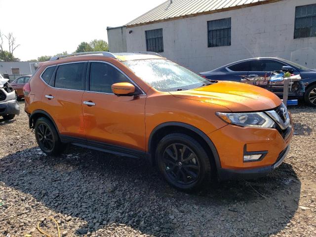 Photo 3 VIN: JN8AT2MT0HW383155 - NISSAN ROGUE 