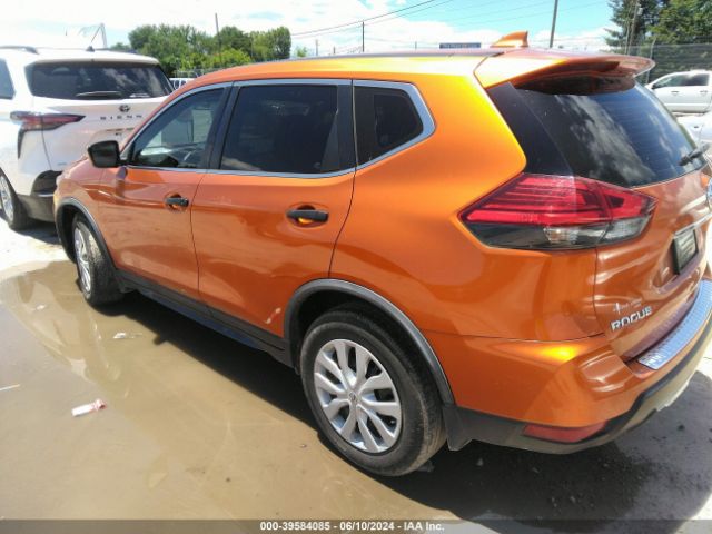 Photo 2 VIN: JN8AT2MT0HW400522 - NISSAN ROGUE 