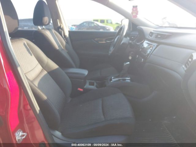 Photo 4 VIN: JN8AT2MT0HW401993 - NISSAN ROGUE 