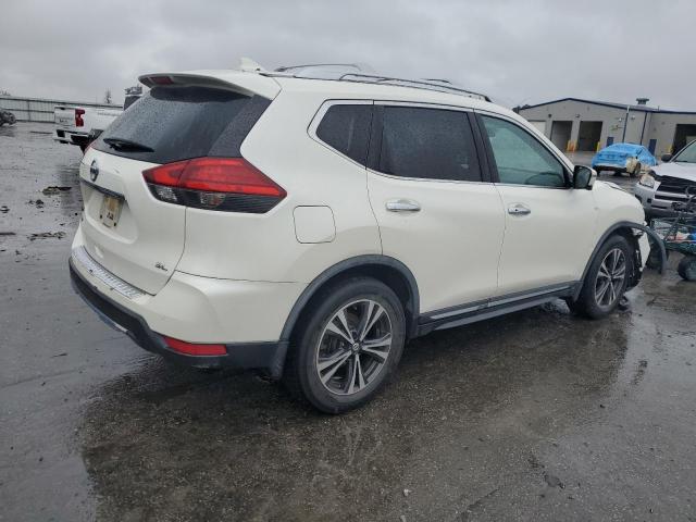 Photo 2 VIN: JN8AT2MT0HW402402 - NISSAN ROGUE S 