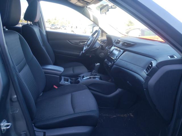 Photo 4 VIN: JN8AT2MT0JW450522 - NISSAN ROGUE S 