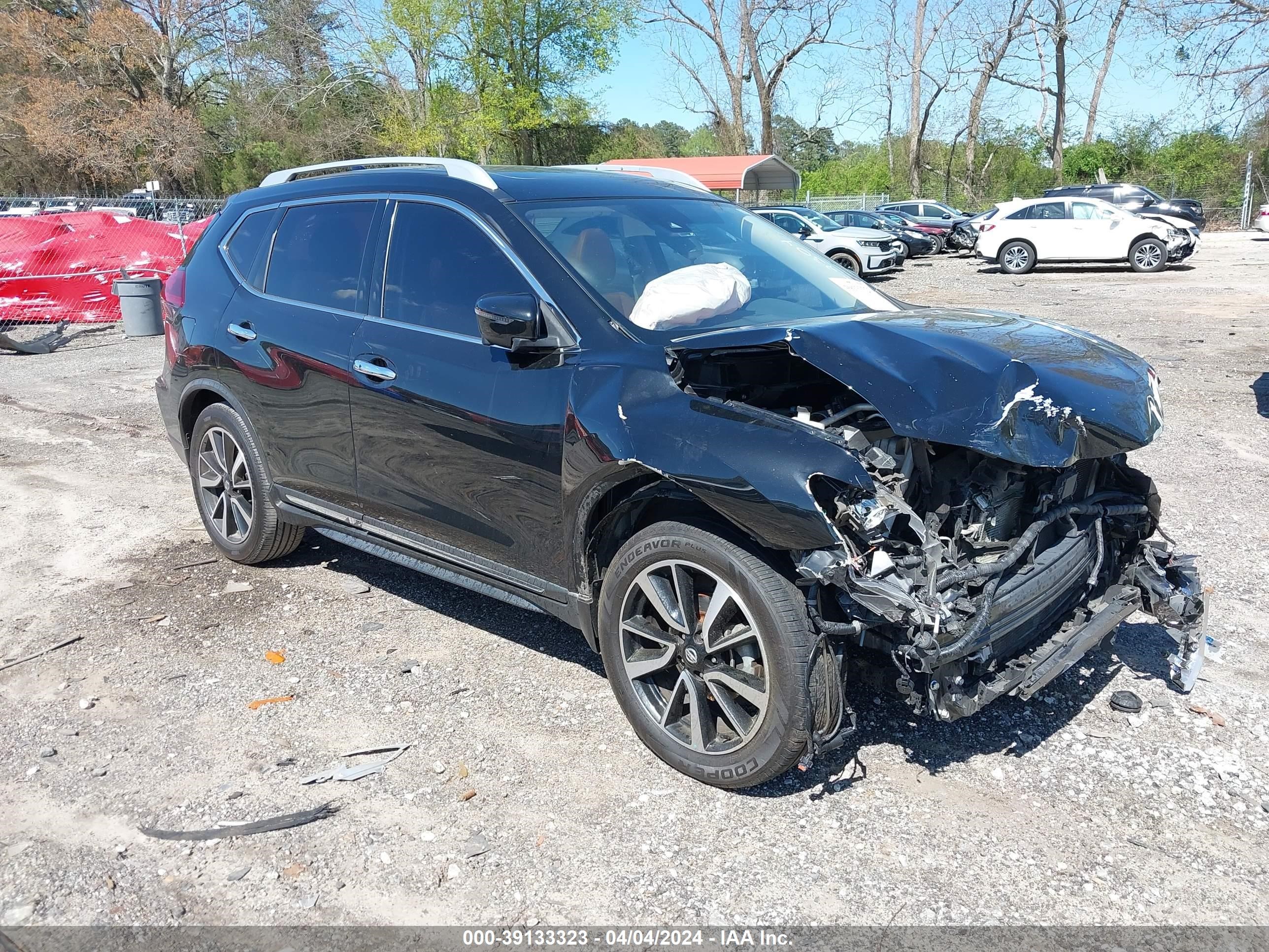 Photo 0 VIN: JN8AT2MT0JW452304 - NISSAN ROGUE 