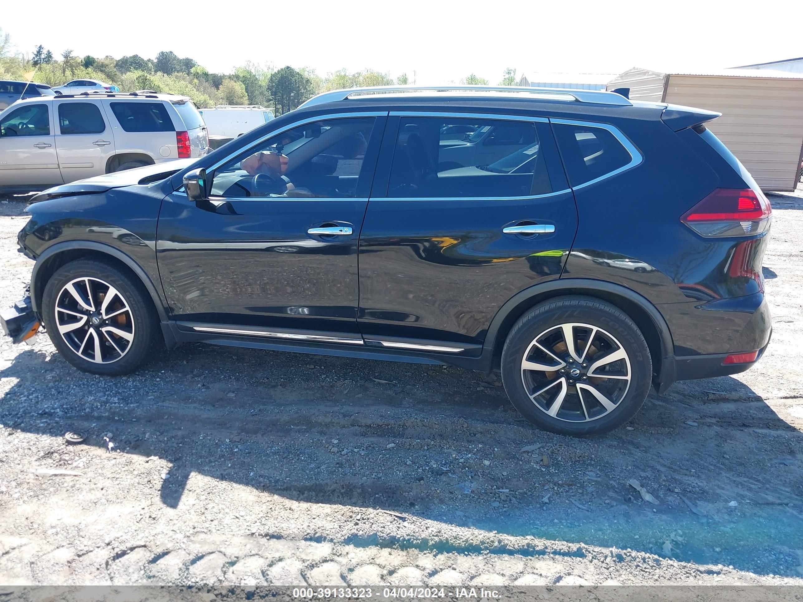 Photo 13 VIN: JN8AT2MT0JW452304 - NISSAN ROGUE 