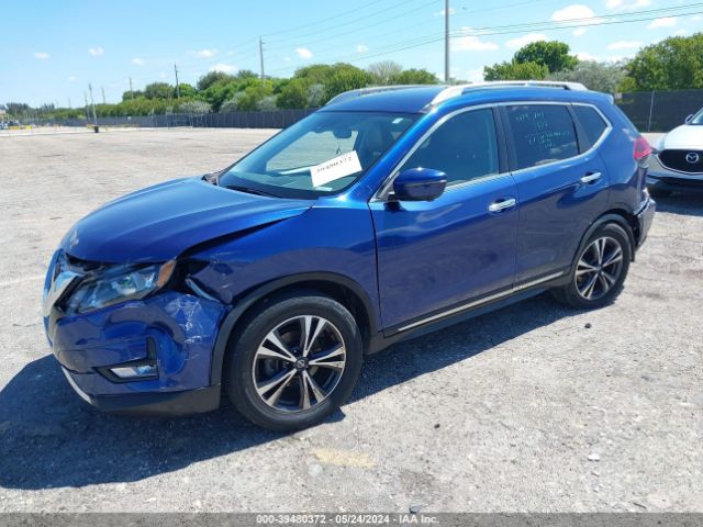 Photo 1 VIN: JN8AT2MT0JW465053 - NISSAN ROGUE 