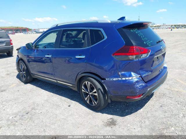 Photo 2 VIN: JN8AT2MT0JW465053 - NISSAN ROGUE 