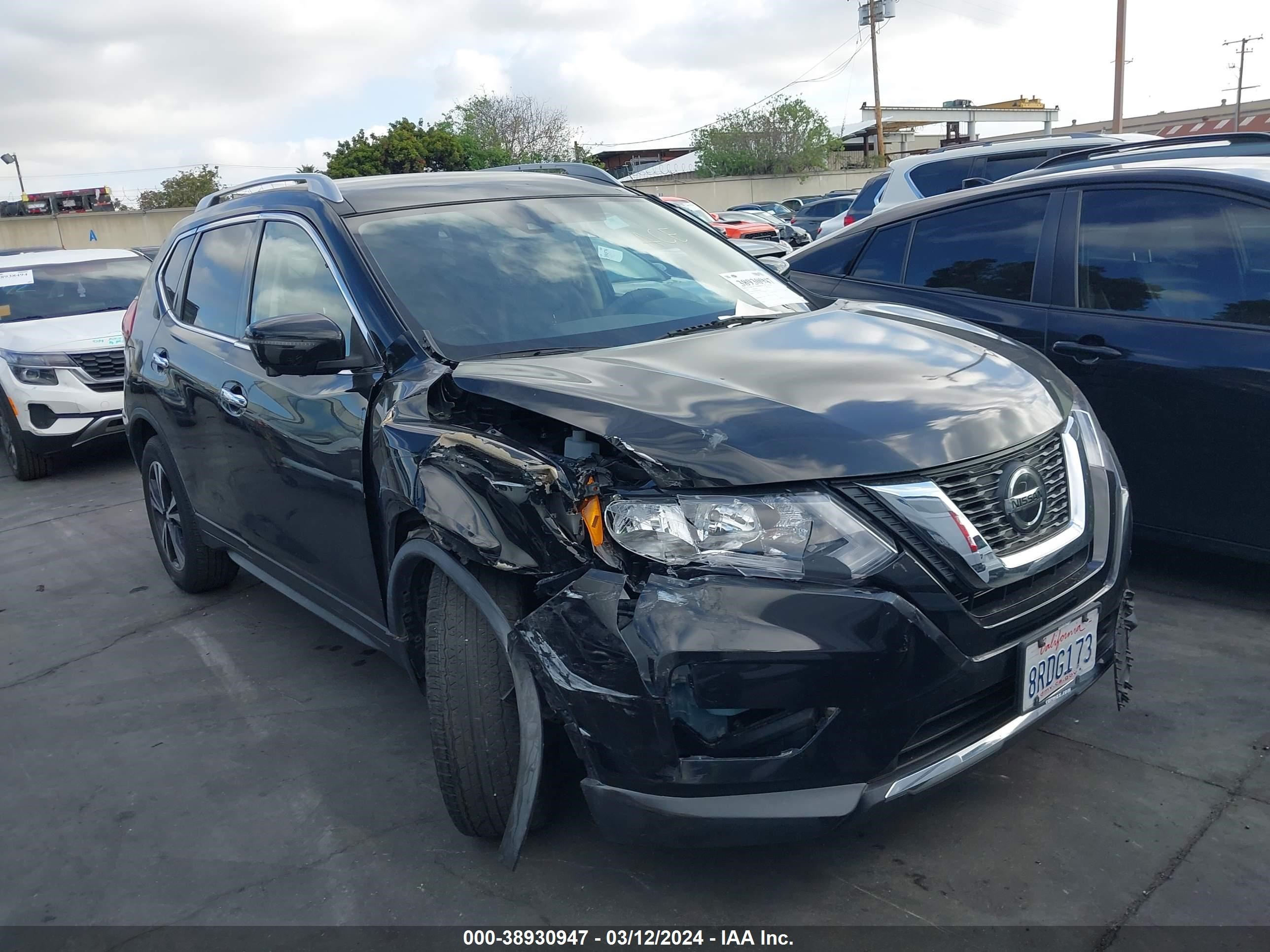 Photo 0 VIN: JN8AT2MT0KW262763 - NISSAN ROGUE 