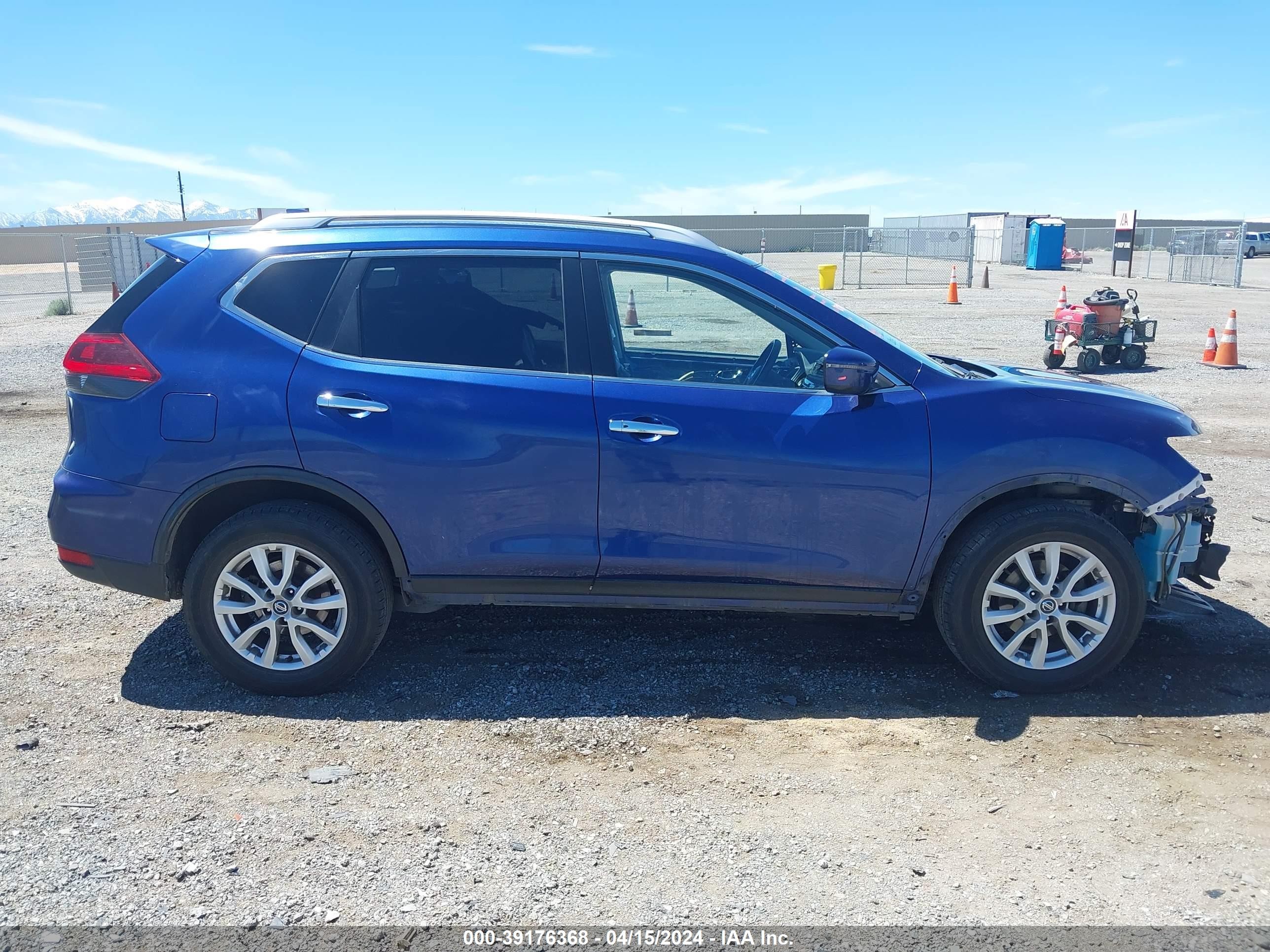 Photo 13 VIN: JN8AT2MT0LW002218 - NISSAN ROGUE 