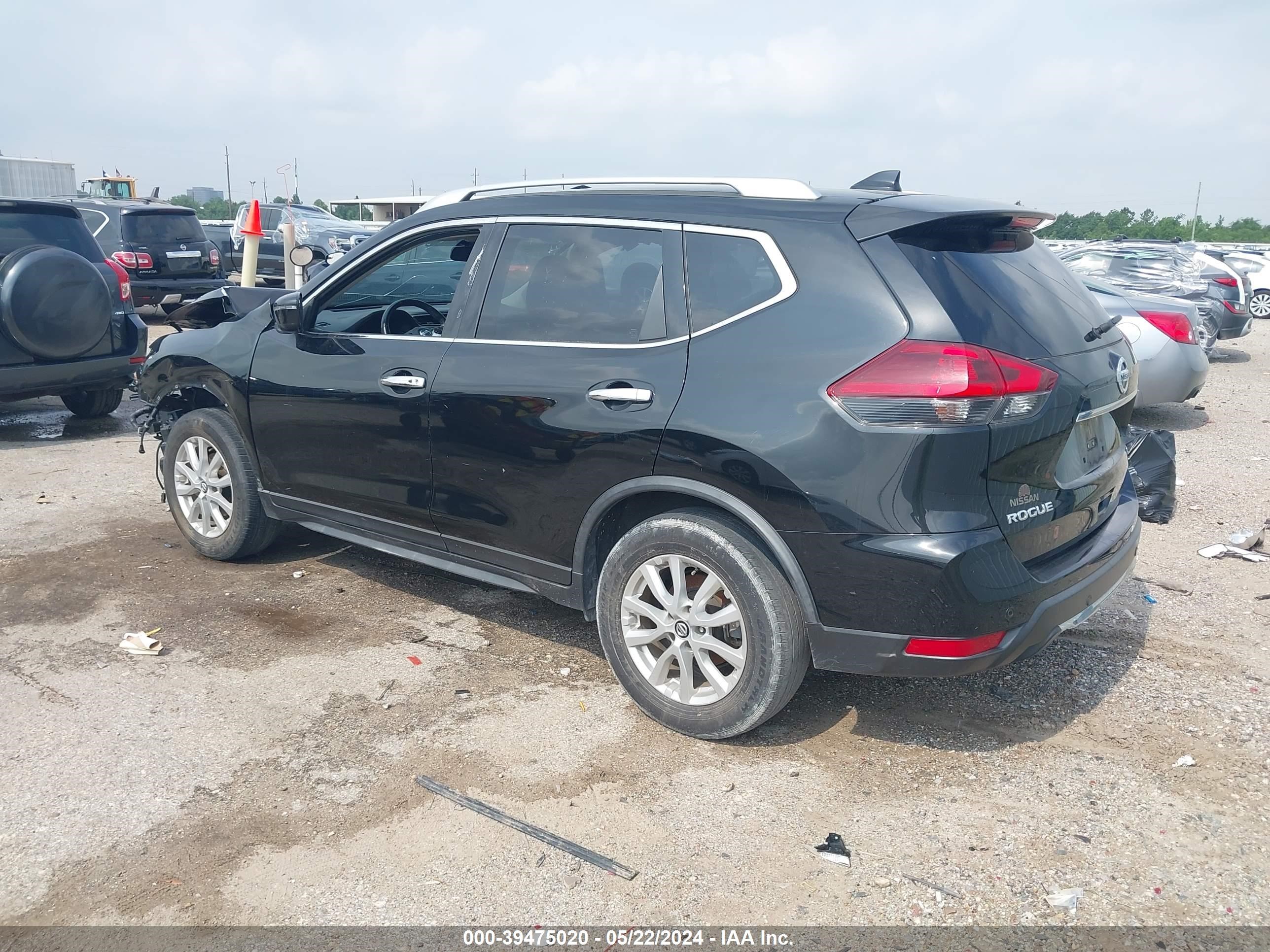 Photo 2 VIN: JN8AT2MT0LW018497 - NISSAN ROGUE 