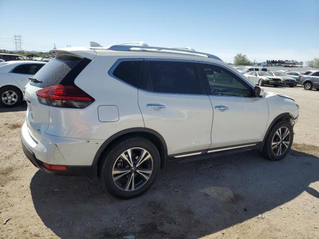 Photo 2 VIN: JN8AT2MT1HW149171 - NISSAN ROGUE 