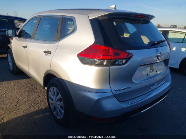 Photo 2 VIN: JN8AT2MT1HW402313 - NISSAN ROGUE 