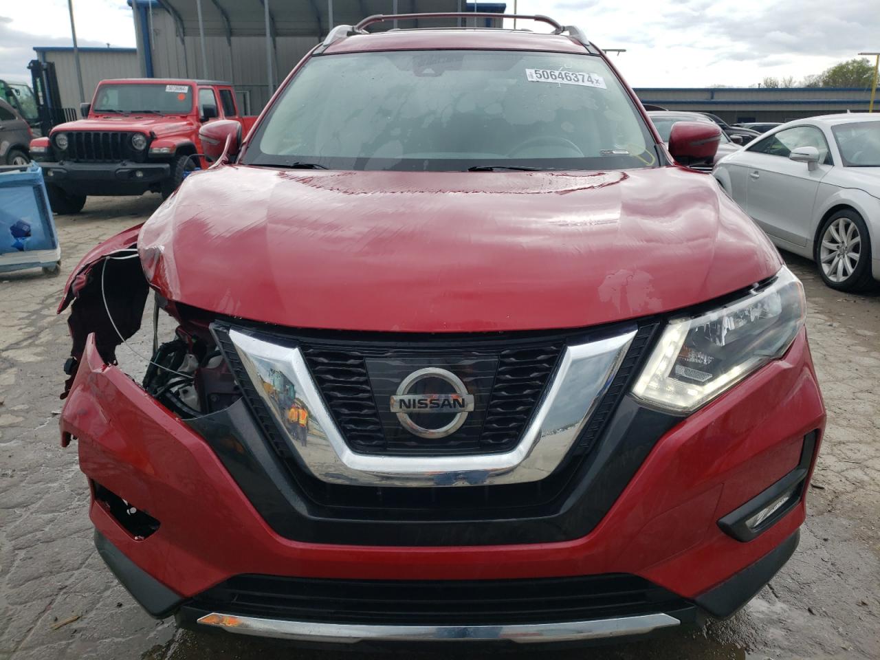 Photo 4 VIN: JN8AT2MT1HW405650 - NISSAN ROGUE 