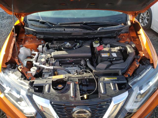 Photo 6 VIN: JN8AT2MT1JW452294 - NISSAN ROGUE 