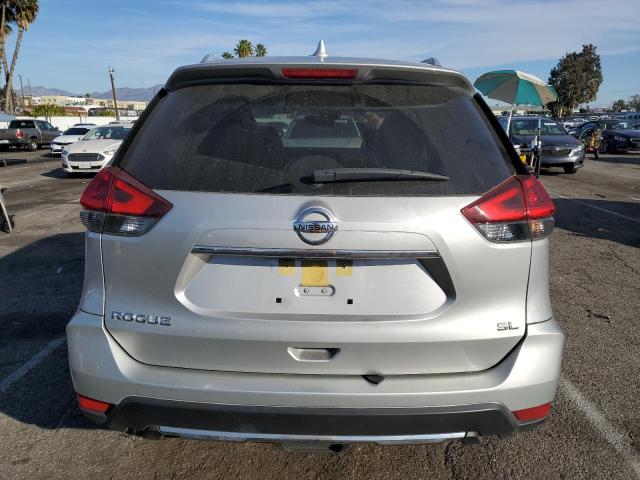 Photo 5 VIN: JN8AT2MT1JW464381 - NISSAN ROGUE 