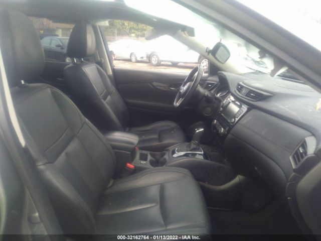 Photo 4 VIN: JN8AT2MT1JW470438 - NISSAN ROGUE 