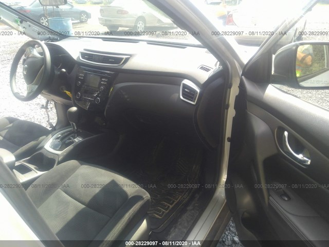 Photo 4 VIN: JN8AT2MT2GW019754 - NISSAN ROGUE 