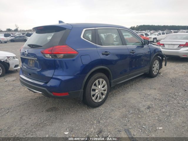 Photo 3 VIN: JN8AT2MT2HW137434 - NISSAN ROGUE 