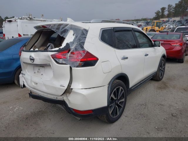 Photo 3 VIN: JN8AT2MT2HW381214 - NISSAN ROGUE 