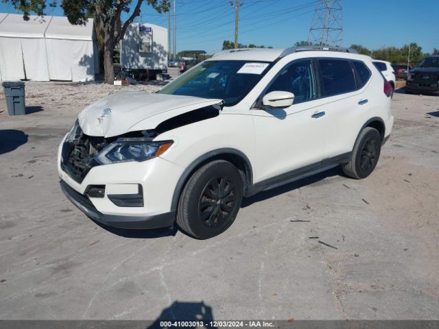 Photo 1 VIN: JN8AT2MT2HW382024 - NISSAN ROGUE 