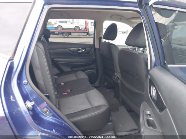 Photo 7 VIN: JN8AT2MT2JW450277 - NISSAN ROGUE 