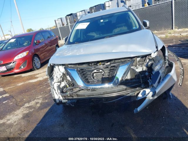 Photo 5 VIN: JN8AT2MT2JW455057 - NISSAN ROGUE 