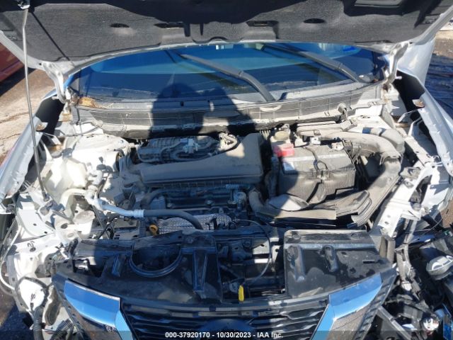 Photo 9 VIN: JN8AT2MT2JW455057 - NISSAN ROGUE 