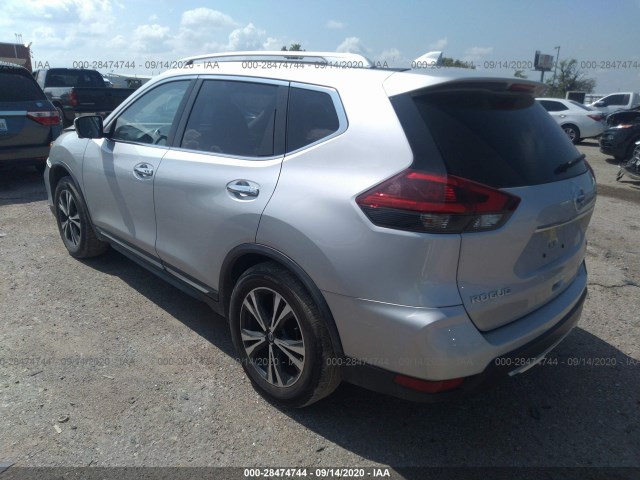 Photo 2 VIN: JN8AT2MT2JW466057 - NISSAN ROGUE 