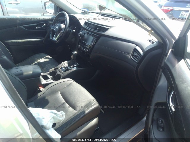 Photo 4 VIN: JN8AT2MT2JW466057 - NISSAN ROGUE 