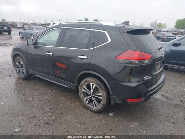 Photo 2 VIN: JN8AT2MT2KW256172 - NISSAN ROGUE 