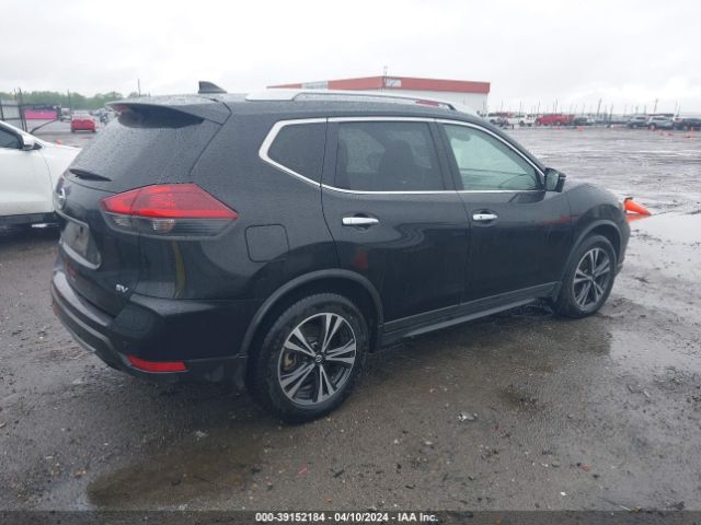 Photo 3 VIN: JN8AT2MT2KW256172 - NISSAN ROGUE 