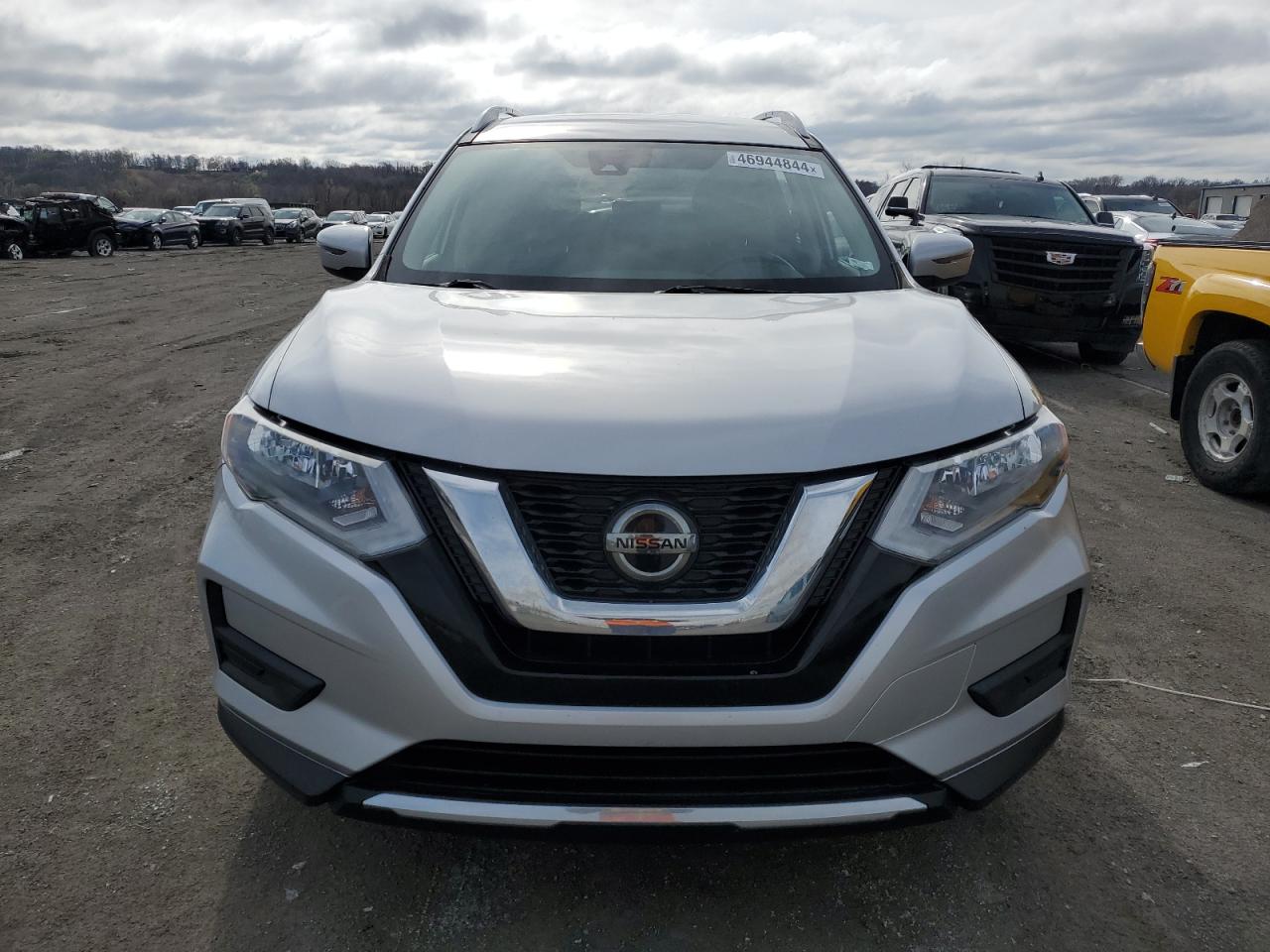 Photo 4 VIN: JN8AT2MT2LW038623 - NISSAN ROGUE 