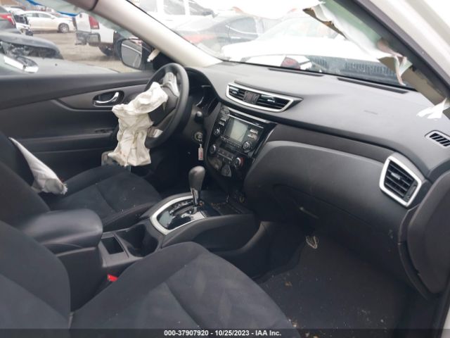 Photo 4 VIN: JN8AT2MT3GW025983 - NISSAN ROGUE 