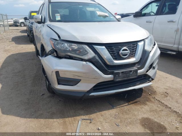 Photo 5 VIN: JN8AT2MT3HW133005 - NISSAN ROGUE 