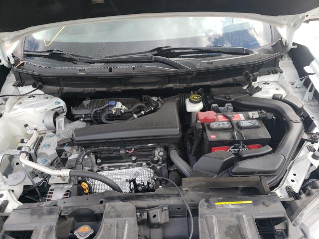 Photo 6 VIN: JN8AT2MT3HW135210 - NISSAN ROGUE 