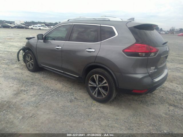 Photo 2 VIN: JN8AT2MT3HW147275 - NISSAN ROGUE 