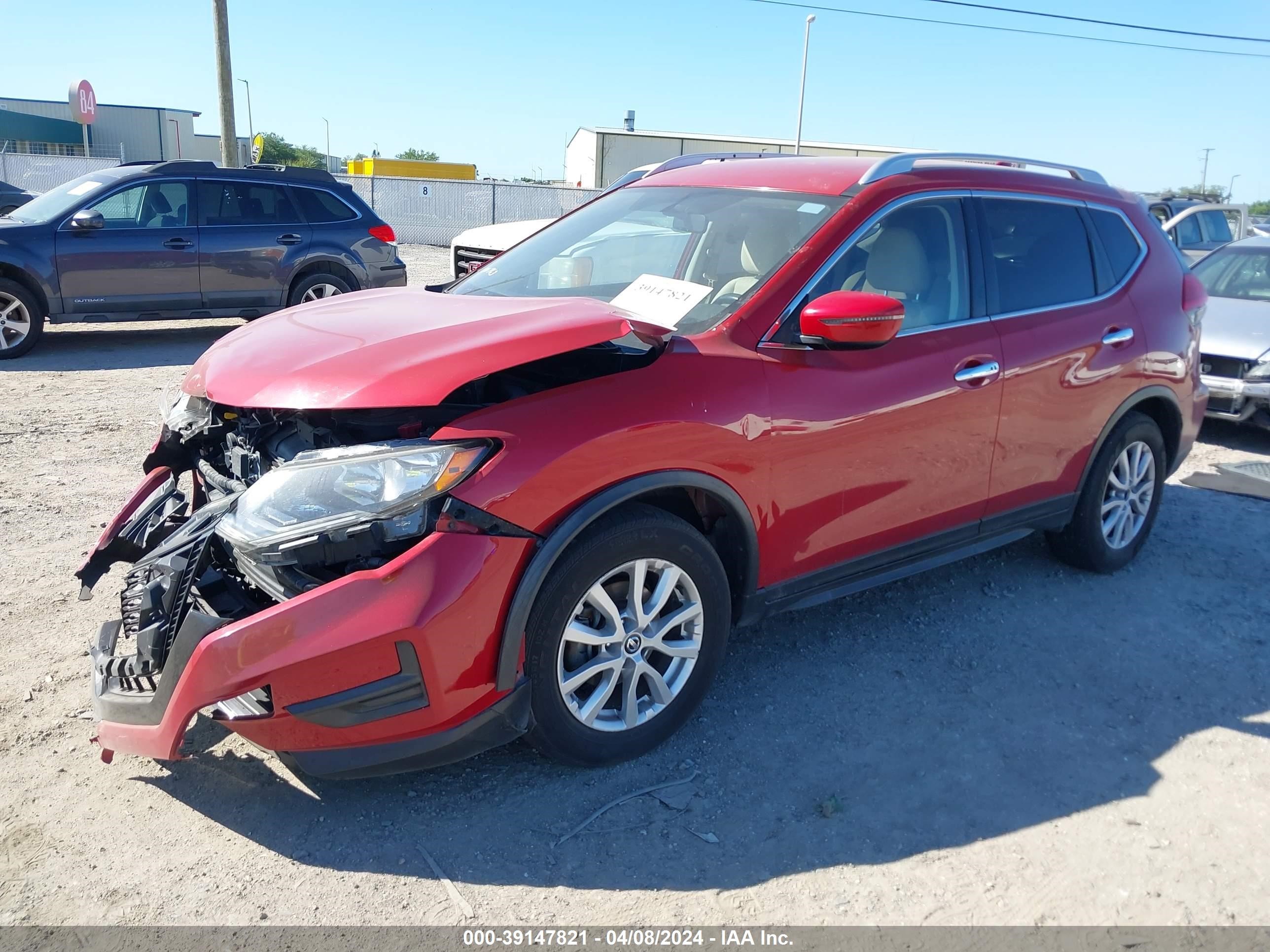 Photo 1 VIN: JN8AT2MT3HW396160 - NISSAN ROGUE 