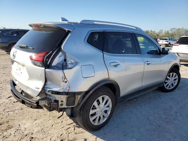 Photo 2 VIN: JN8AT2MT3JW455214 - NISSAN ROGUE S 