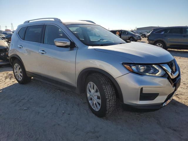 Photo 3 VIN: JN8AT2MT3JW455214 - NISSAN ROGUE S 