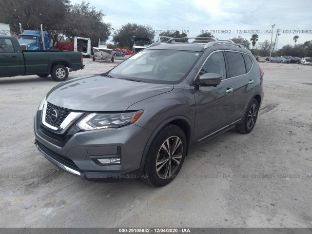 Photo 1 VIN: JN8AT2MT3JW455455 - NISSAN ROGUE 