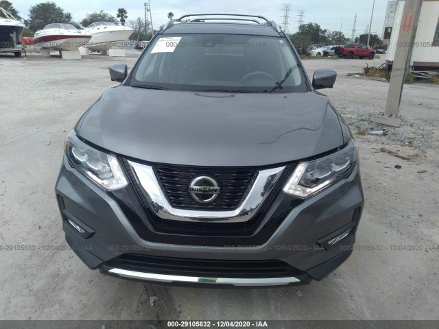 Photo 5 VIN: JN8AT2MT3JW455455 - NISSAN ROGUE 