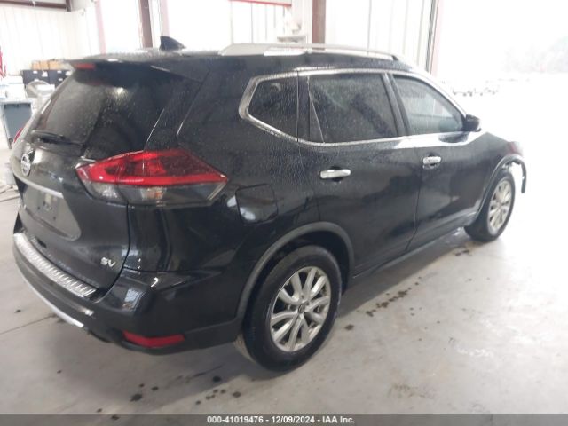 Photo 3 VIN: JN8AT2MT3JW459702 - NISSAN ROGUE 