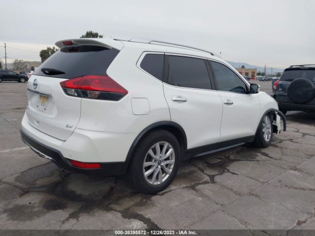 Photo 3 VIN: JN8AT2MT3LW011740 - NISSAN ROGUE 