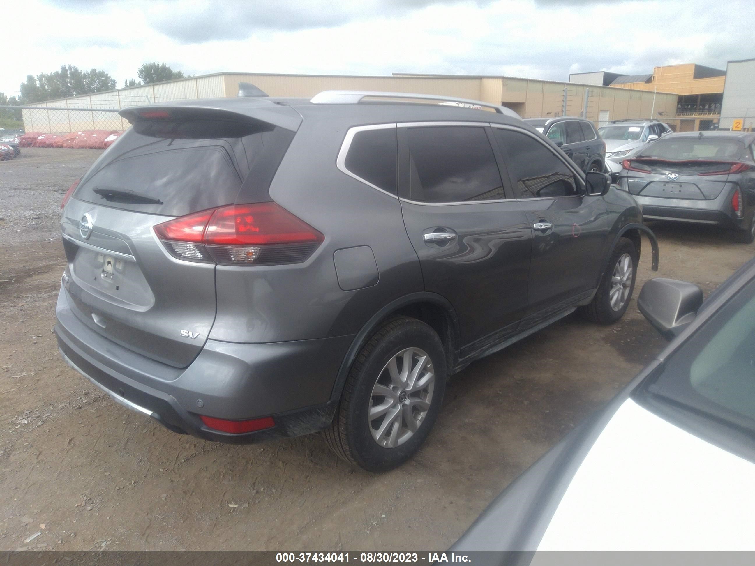 Photo 3 VIN: JN8AT2MT3LW038808 - NISSAN ROGUE 